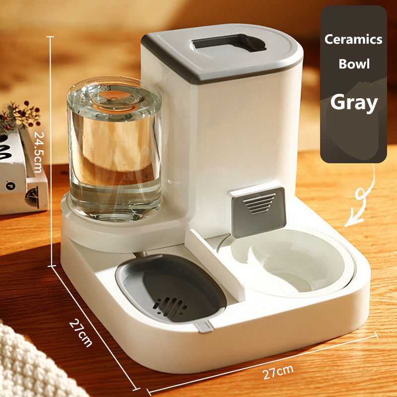 Distributeur automatique de croquettes pour chat